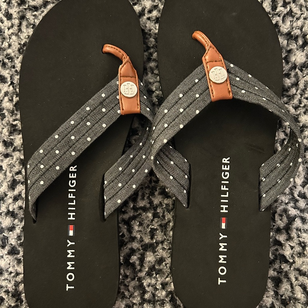 Tommy Hilfiger Black and Gray Flip Flops